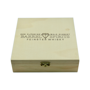 Whisky-Tasting-Set in dekorativer Holzbox
